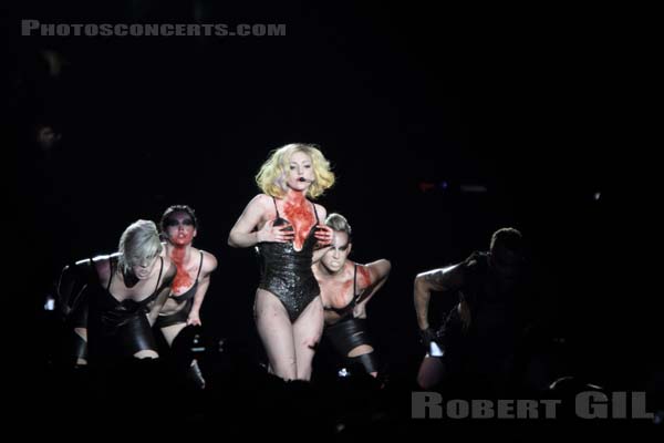 LADY GAGA - 2010-05-21 - PARIS - Bercy - 